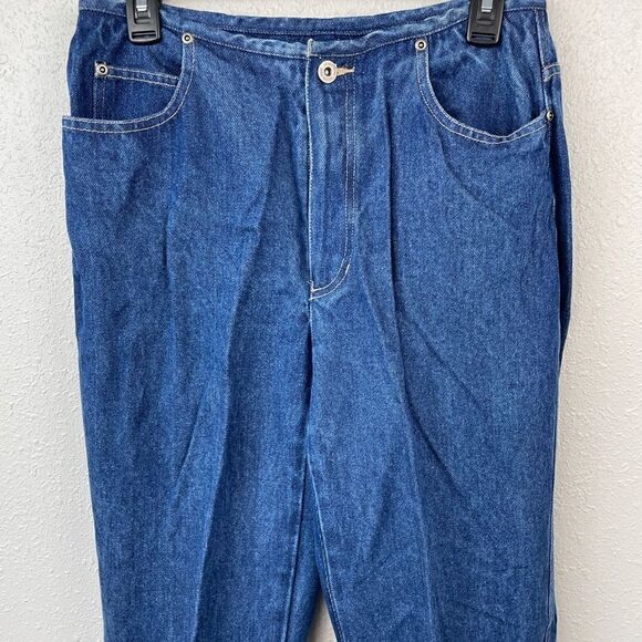 Liz Claiborne  LizWear Low Waisted Jeans Size 10 EUC - Picture 2 of 7
